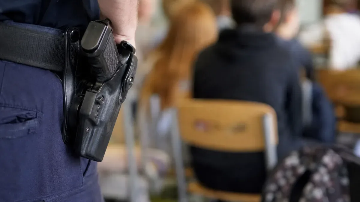 Policjanci pojawią się w gnieźnieńskich szkołach. Będzie też szkolenie