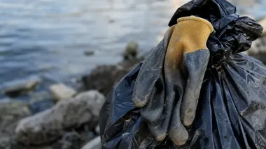 Brzegi jeziora Winiary zostaną posprzątane. Akcja pod hasłem SOS dla wody