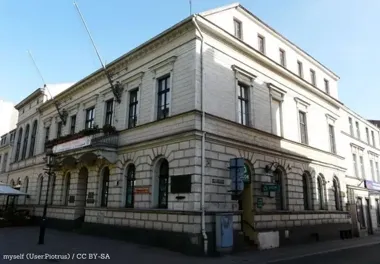 Awaria wodociągowa w Gnieźnie – przerwy w dostawie i zamknięcie ul. Budowlanych