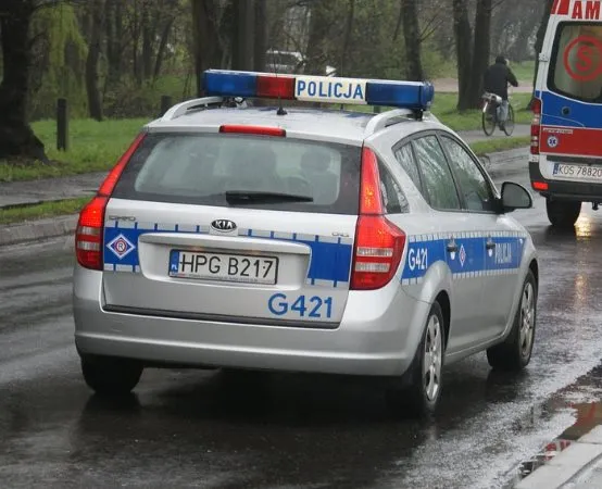 Intymne nagranie stało się narzędziem szantażu. Sprawdź, jak się bronić!