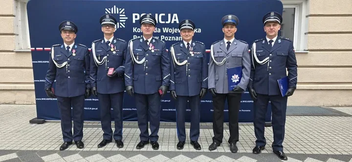 Złote medale i nagrody dla policjantów z Gniezna podczas wojewódzkich obchodów