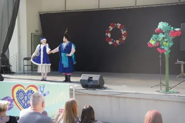 Ludowe granie, stroje i taneczny finał - Gniezno rozkręciło festiwal