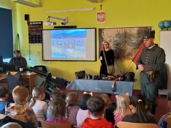 Mundur, transporter i historia z bliska - eSTeDe szykuje rodzinne spotkanie