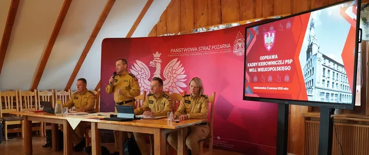 Pod Lednicą strażacy z Wielkopolski omawiali pożary, alarmy i zakupy