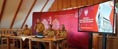 Pod Lednicą strażacy z Wielkopolski omawiali pożary, alarmy i zakupy